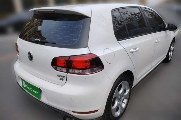 Used Volkswagen Golf 2010 2.0 TSI GTI Rear Right 45 Deg