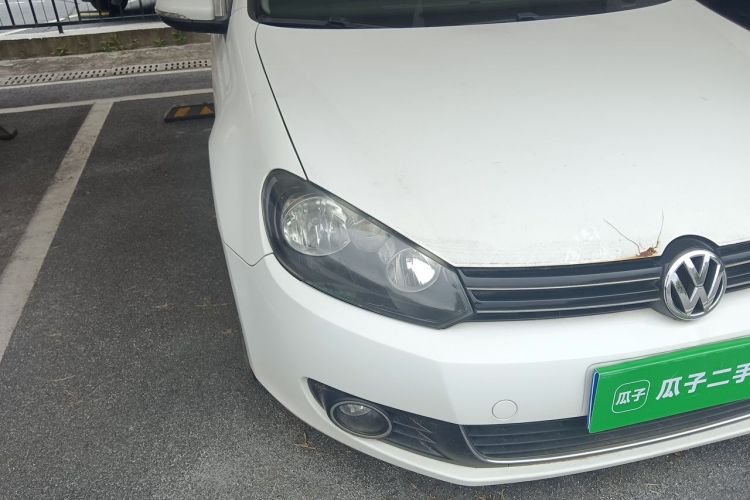 Used Volkswagen Golf 2010 1.6 Manual Comfort Version Right Front Headlight