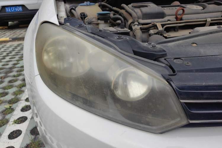 Used Volkswagen Golf 2010 1.4 TSI Automatic Luxury Model Right Front Headlight