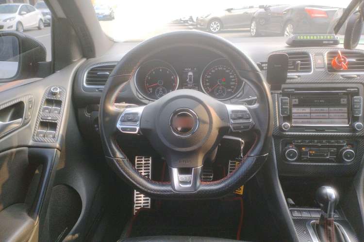 Used Volkswagen Golf 2010 2.0 TSI GTI Steering Wheel