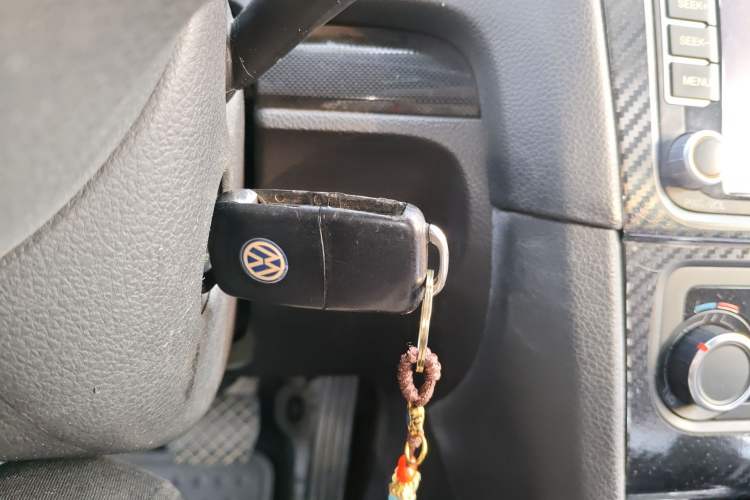 Used Volkswagen Golf 2010 1.4 TSI Automatic Comfort Model Vehicle Key