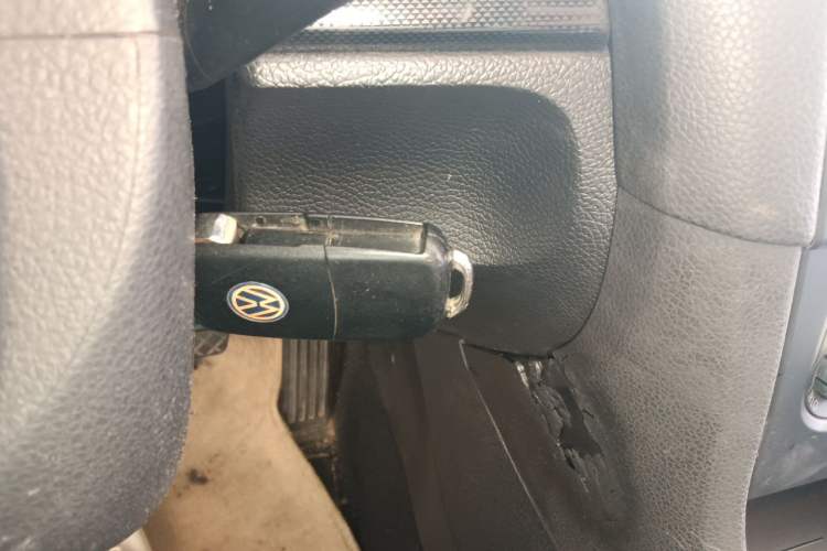 Used Volkswagen Golf 2010 1.6 Manual Comfort Version Vehicle Key
