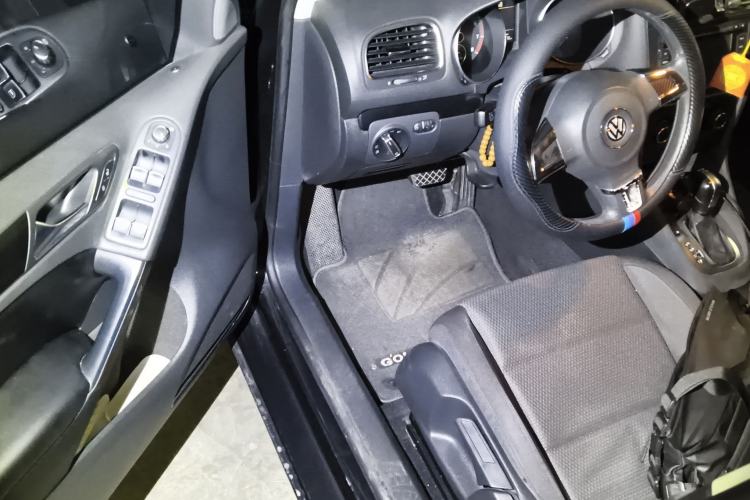 Used Volkswagen Golf 2011 1.4 TSI Automatic Comfort Model Driver Seat