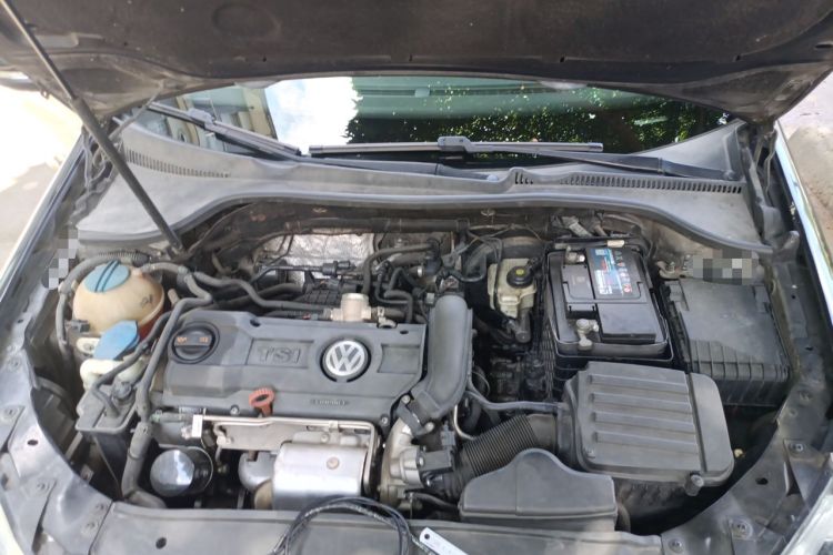 Used Volkswagen Golf 2011 1.4 TSI Automatic Comfort Model Engine Bay