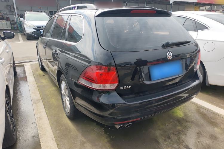 Used Volkswagen Golf 2011 1.4 TSI Comfort Travel Edition Exterior 3