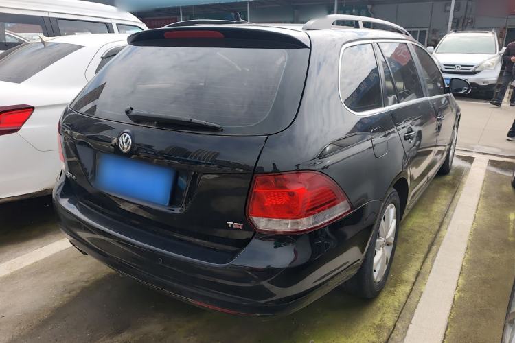 Used Volkswagen Golf 2011 1.4 TSI Comfort Travel Edition Exterior 5