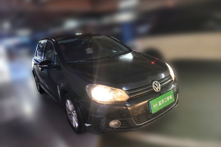 Used Volkswagen Golf 2011 1.4 TSI Automatic Comfort Model Front Right 45 Deg
