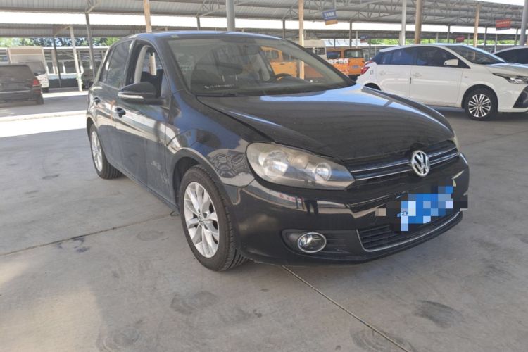 Used Volkswagen Golf 2011 1.4 TSI Automatic Comfort Model Front Right 45 Deg