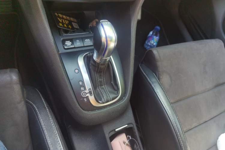 Used Volkswagen Golf 2011 2.0 TSI R Gear Lever