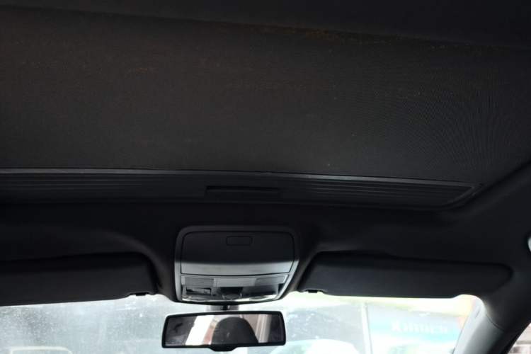 Used Volkswagen Golf 2011 2.0 TSI R Headliner