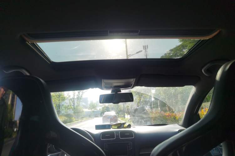 Used Volkswagen Golf 2011 2.0 TSI R Headliner