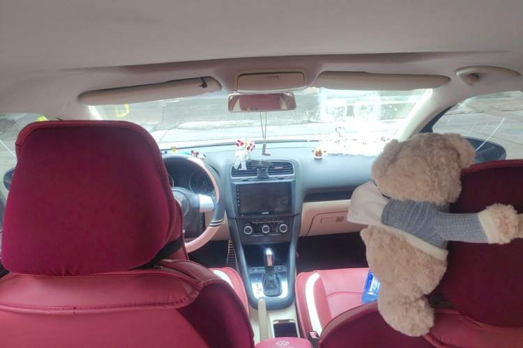 Used Volkswagen Golf 2011 1.4 TSI Automatic Comfort Model Headliner