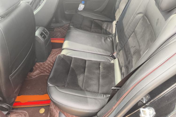 Used Volkswagen Golf 2011 1.4 TSI Comfort Travel Edition Left Rear Seat