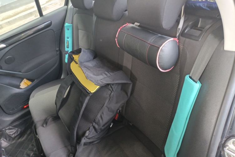 Used Volkswagen Golf 2011 1.4 TSI Automatic Comfort Model Left Rear Seat