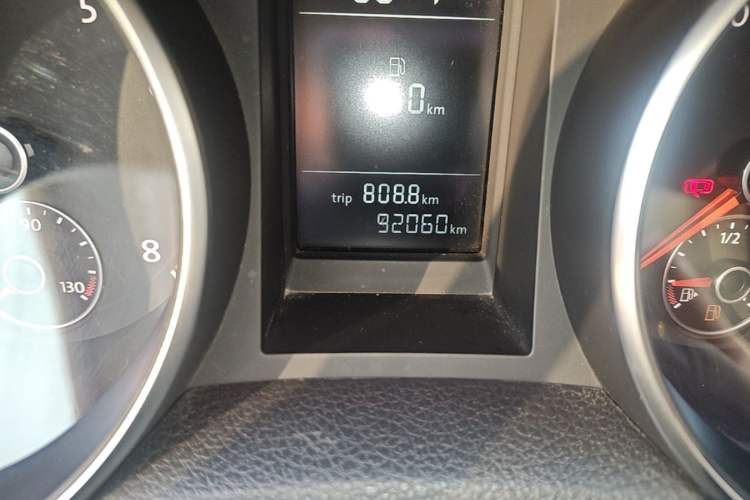 Used Volkswagen Golf 2011 1.6L Automatic Comfort Model Odometer Close Up