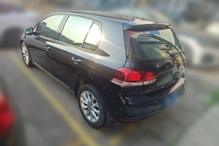 Used Volkswagen Golf 2011 1.6L Automatic Comfort Model Rear Left 45 Deg