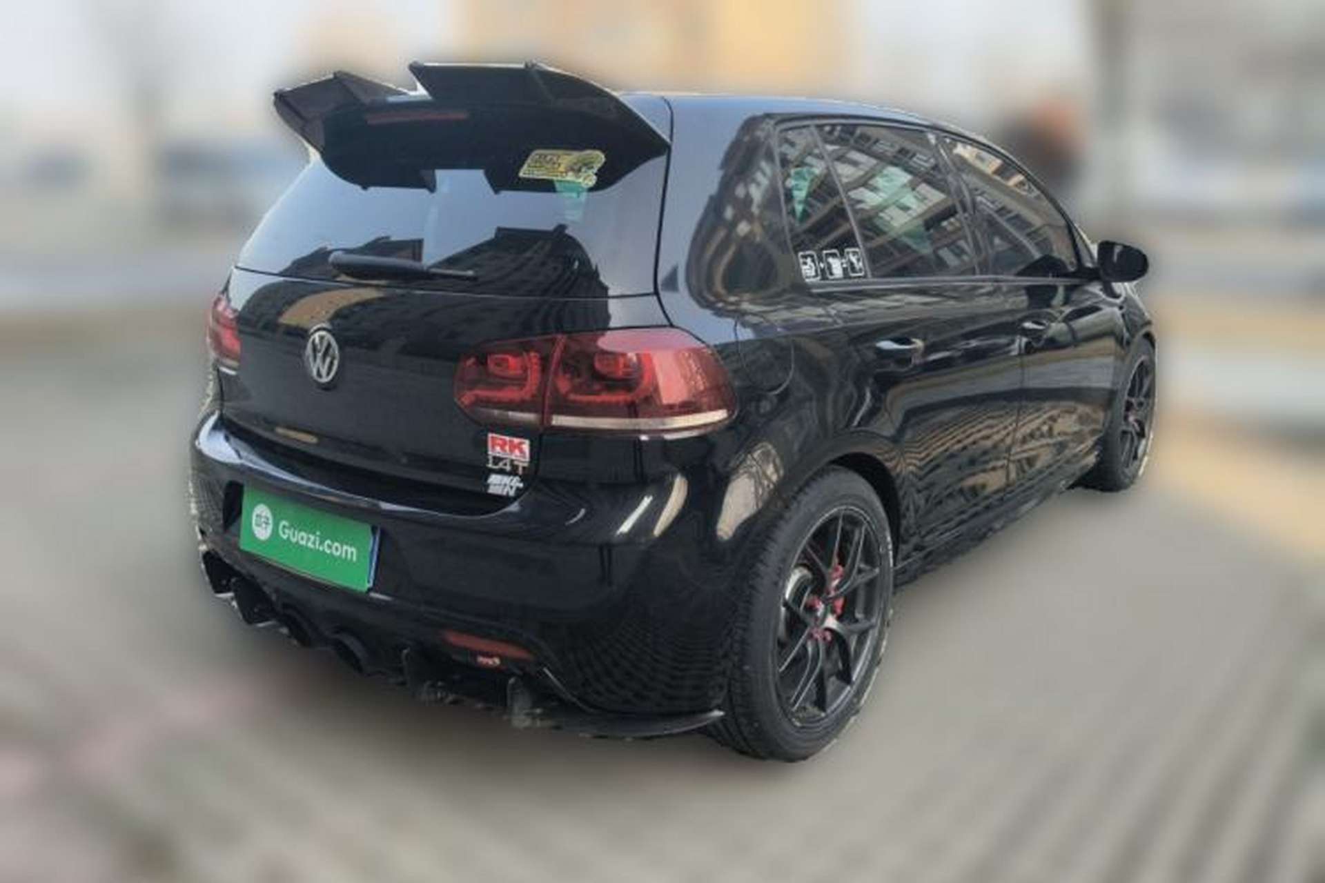Used Volkswagen Golf 2011 2.0 TSI R Rear Right 45 Deg