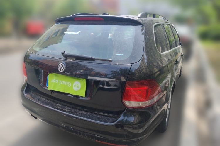 Used Volkswagen Golf 2011 1.4 TSI Luxury Touring Edition Rear Right 45 Deg