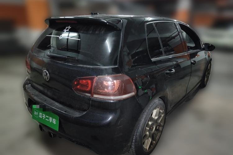 Used Volkswagen Golf 2011 2.0 TSI R Rear Right 45 Deg