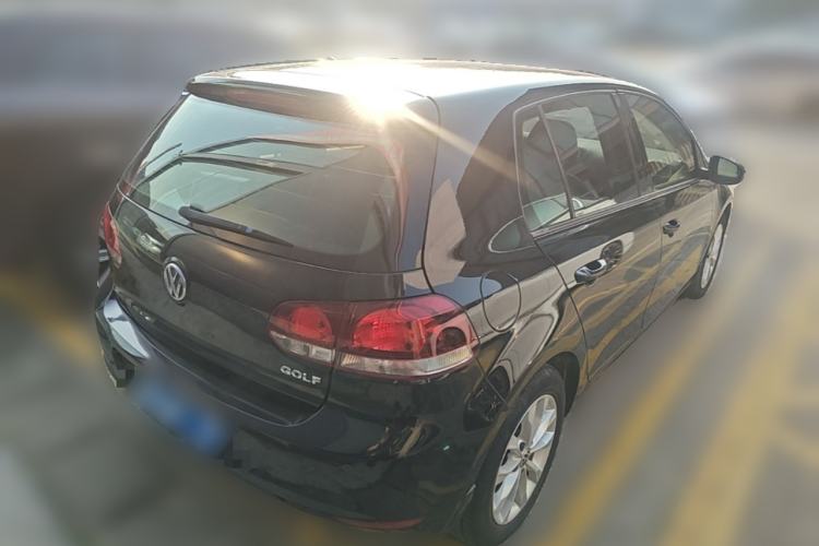 Used Volkswagen Golf 2011 1.6L Automatic Comfort Model Rear Right 45 Deg