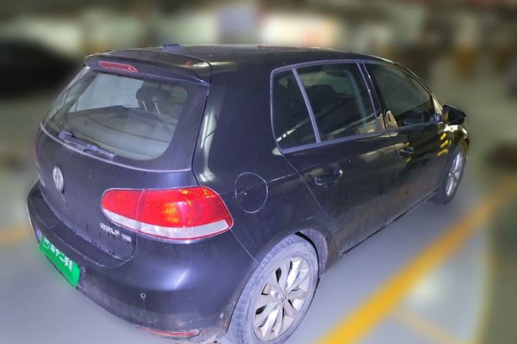 Used Volkswagen Golf 2011 1.4 TSI Automatic Luxury Edition Rear Right 45 Deg
