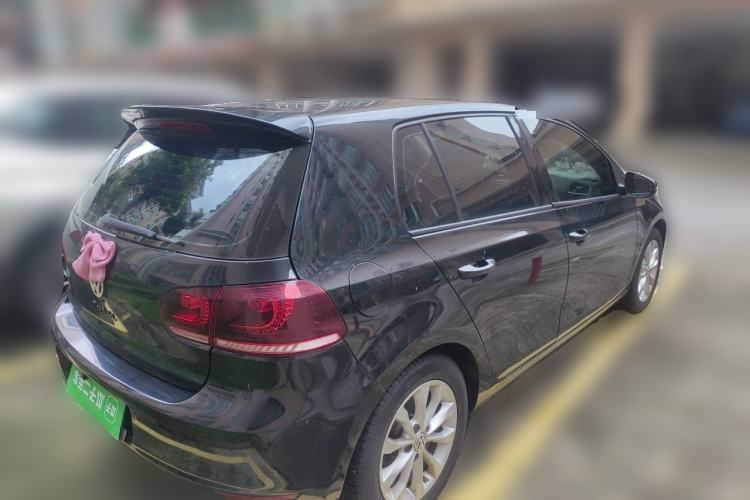 Used Volkswagen Golf 2011 1.4 TSI Automatic Comfort Model Rear Right 45 Deg