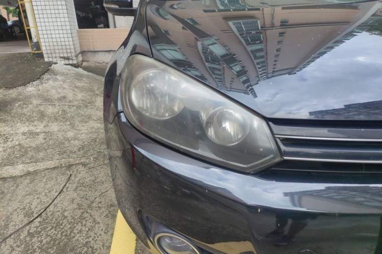 Used Volkswagen Golf 2011 1.4 TSI Automatic Comfort Model Right Front Headlight