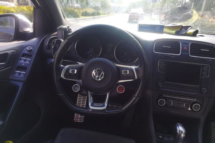 Used Volkswagen Golf 2011 2.0 TSI R Steering Wheel