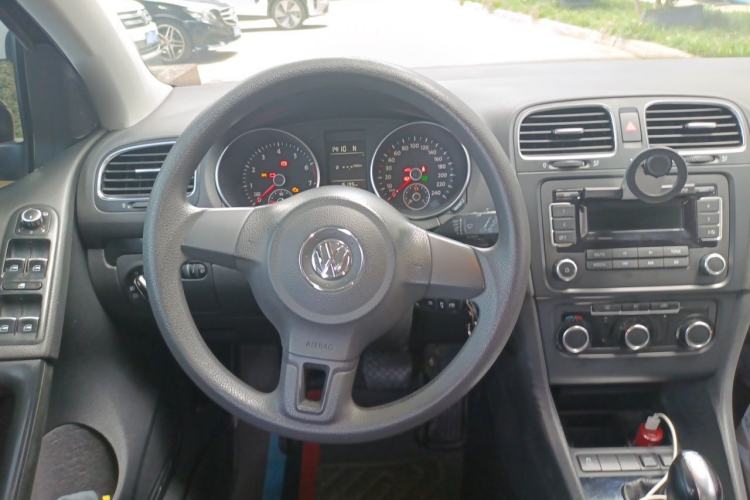 Used Volkswagen Golf 2011 1.4 TSI Automatic Comfort Model Steering Wheel