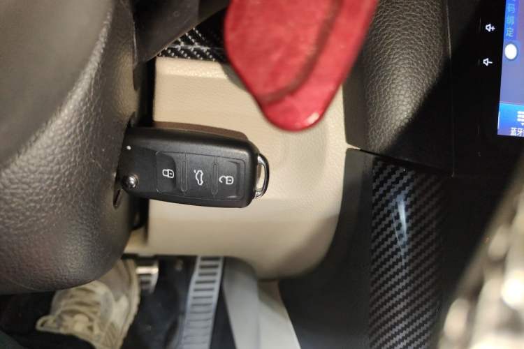 Used Volkswagen Golf 2011 2.0 TSI R Vehicle Key