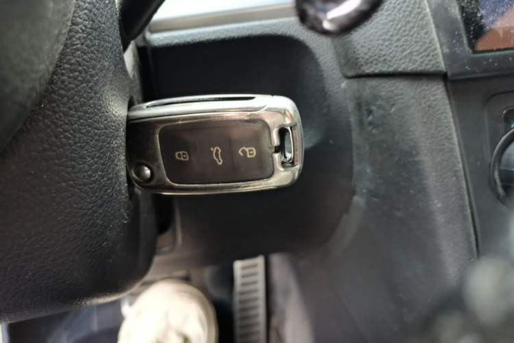 Used Volkswagen Golf 2011 2.0 TSI R Vehicle Key