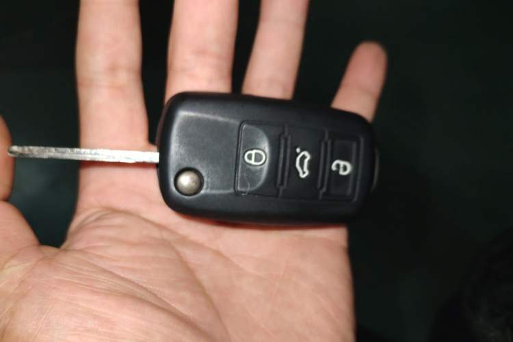 Used Volkswagen Golf 2011 1.4 TSI Automatic Luxury Edition Vehicle Key