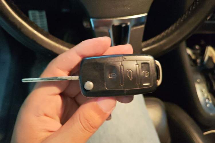 Used Volkswagen Golf 2011 1.4 TSI Automatic Luxury Edition Vehicle Key