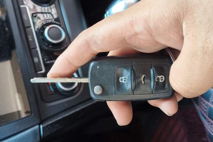 Used Volkswagen Golf 2011 1.4 TSI Automatic Comfort Model Vehicle Key