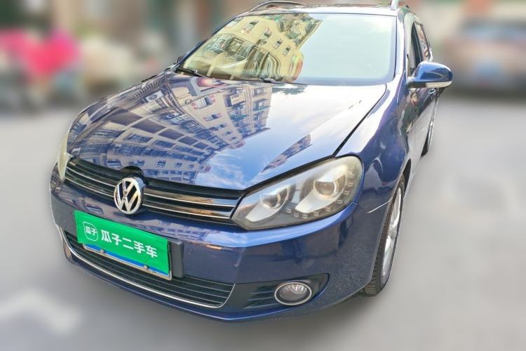 Used Volkswagen Golf 2011 1.4 TSI Comfort Travel Edition Guazi used car, China used car export, Used car for sale, Used cars, Cheapest cars for sale
