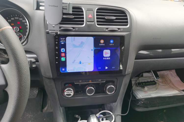 Used Volkswagen Golf 2011 1.4 TSI Automatic Comfort Model Audio And AC Panel