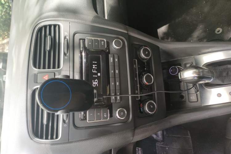 Used Volkswagen Golf 2011 1.4 TSI Automatic Comfort Model Audio And AC Panel