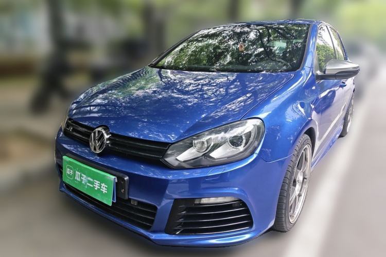 Used Volkswagen Golf 2011 2.0 TSI R Guazi used car, China used car export, Used car for sale, Used Volkswagen cars, Cheapest cars for sale