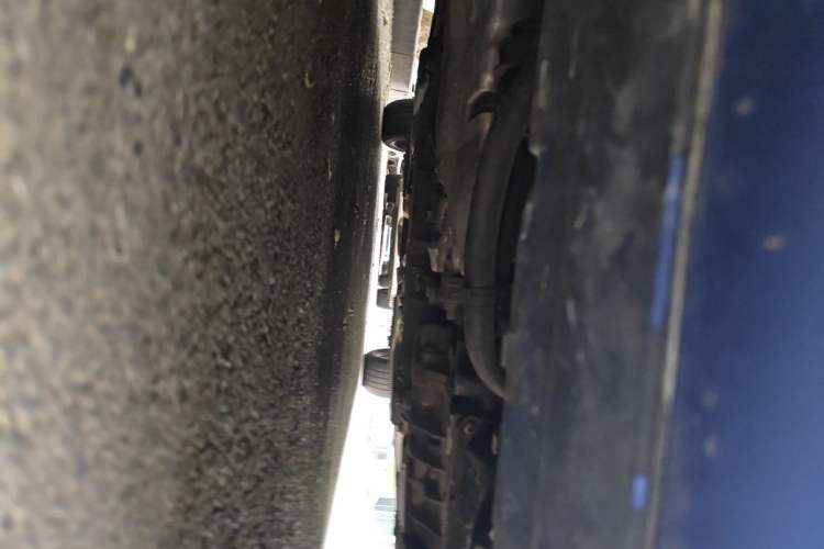 Used Volkswagen Golf 2011 2.0 TSI R Chassis Front