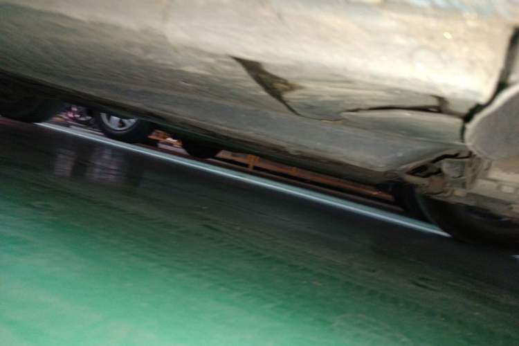 Used Volkswagen Golf 2011 1.6L Automatic Comfort Model Chassis Front Right