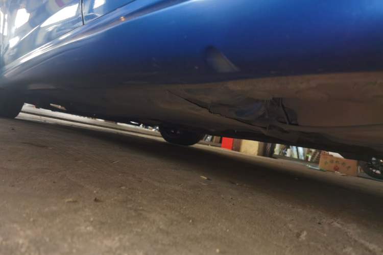 Used Volkswagen Golf 2011 2.0 TSI R Chassis Rear Left