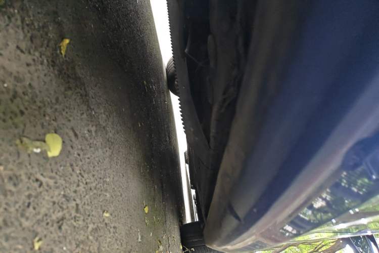 Used Volkswagen Golf 2011 2.0 TSI R Chassis Rear Right
