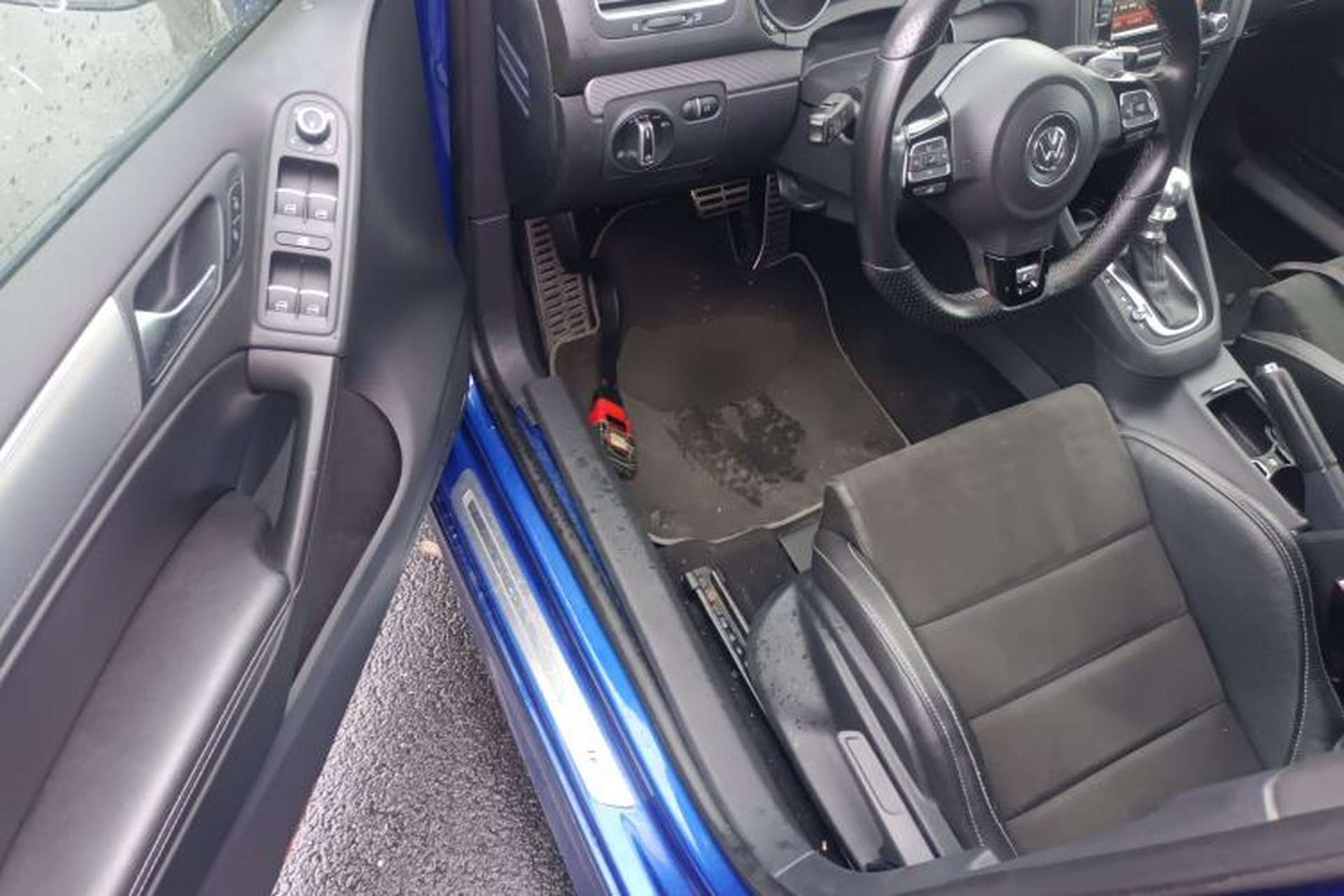 Used Volkswagen Golf 2011 2.0 TSI R Driver Seat