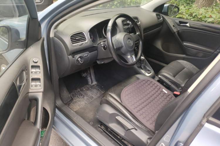 Used Volkswagen Golf 2011 1.4 TSI Automatic Comfort Model Driver Seat