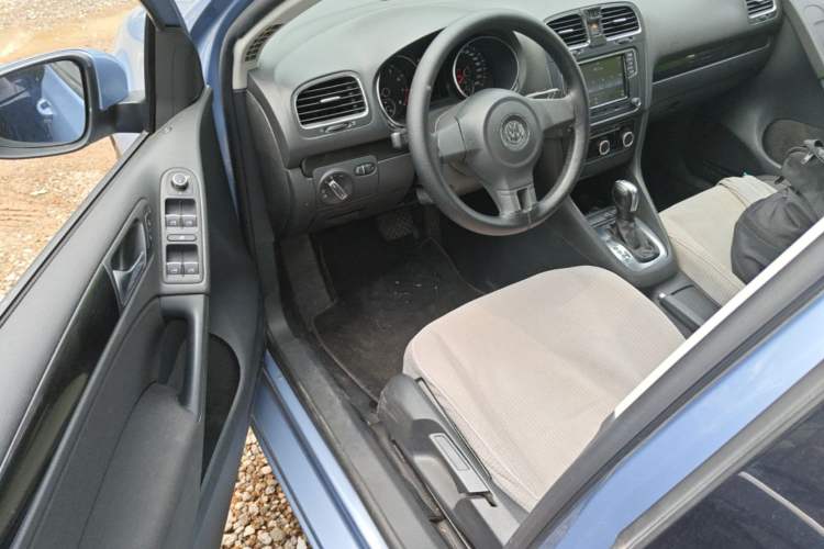 Used Volkswagen Golf 2011 1.4 TSI Automatic Comfort Model Driver Seat