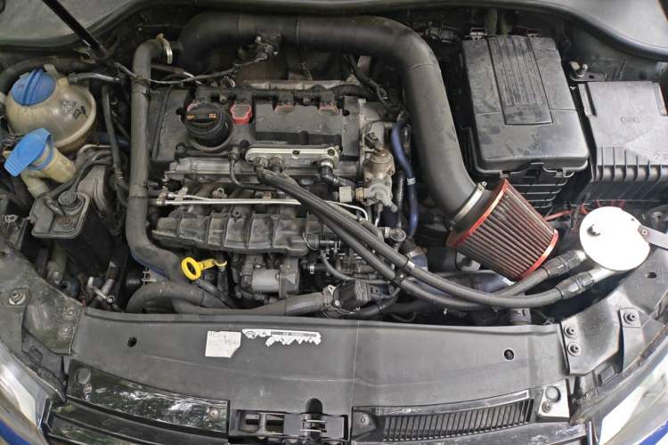 Used Volkswagen Golf 2011 2.0 TSI R Engine Bay