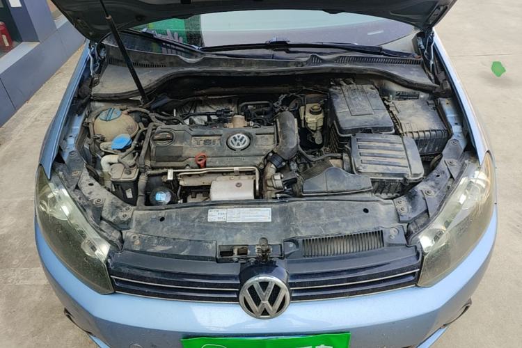 Used Volkswagen Golf 2011 1.4 TSI Automatic Luxury Edition Engine Bay
