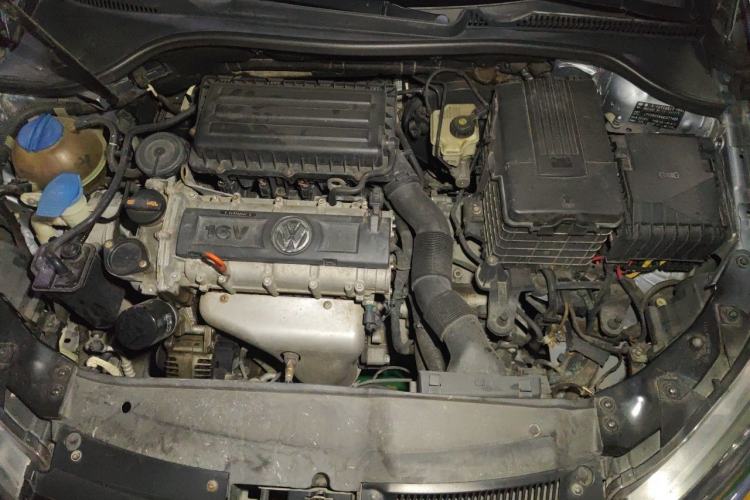 Used Volkswagen Golf 2011 1.6L Automatic Comfort Model Engine Bay