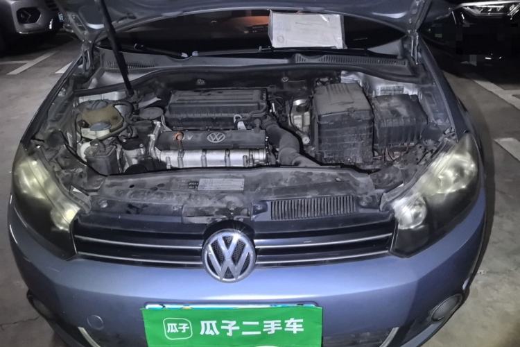 Used Volkswagen Golf 2011 1.6L Automatic Fashion Edition Engine Bay