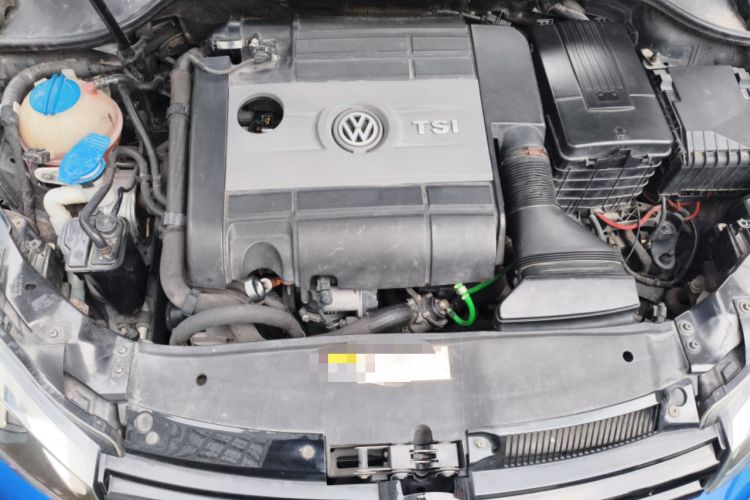 Used Volkswagen Golf 2011 2.0 TSI R Engine Bay